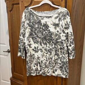 Belle by Kim Gravel Floral Long Sleeve Top in Black and Gray